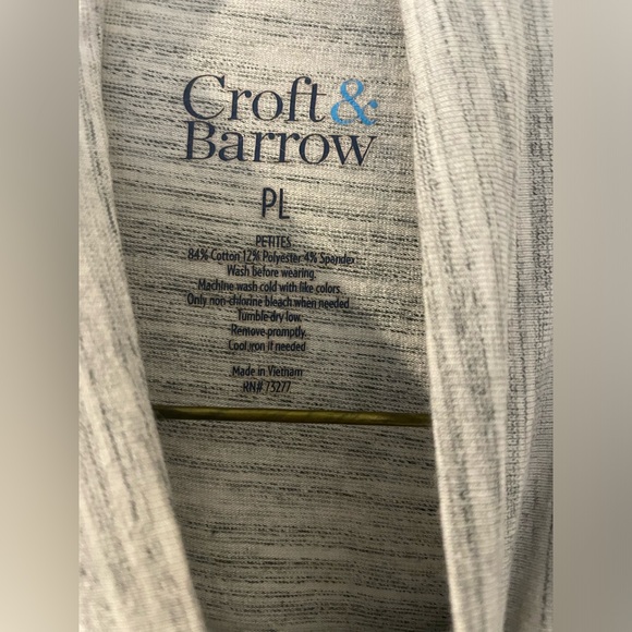 Light grey turtle neck, petite large - Picture 2 of 3